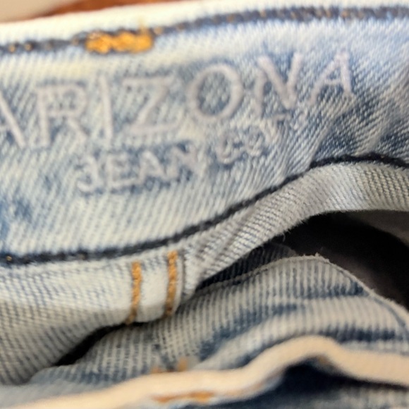 Arizona Jean Company Light Blue Distressed Boyfriend Jeans - Picture 5 of 6